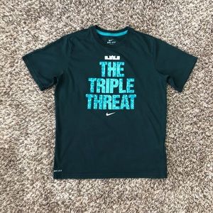 Nike LeBron T-shirt boys